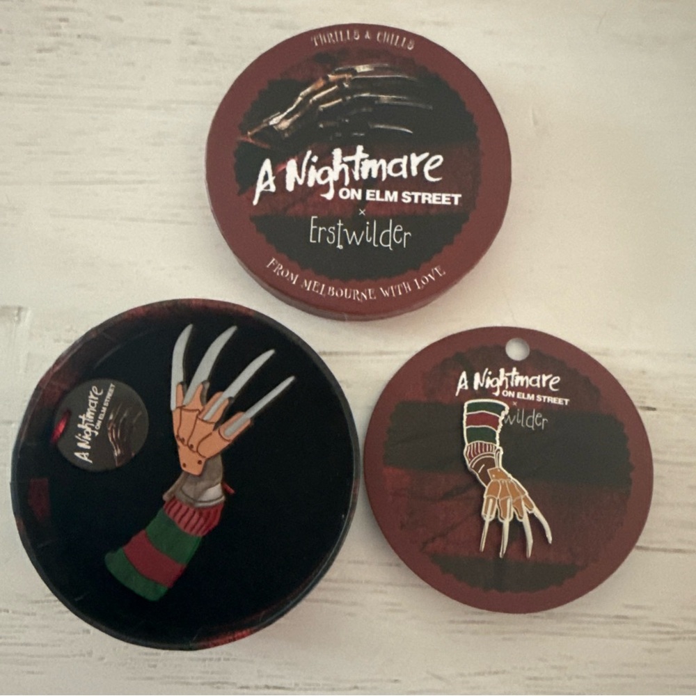 Erstwilder A Nightmare on Elm Street Brooch and Pin Set Freddy Kruger